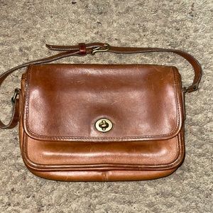 Vintage Coach shoulder bag.